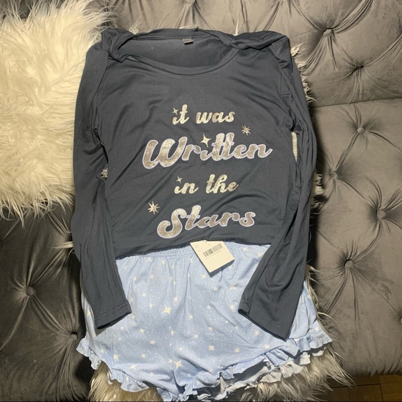 NWT shorts and Long Sleeve Pajamas Large - Picture 12 of 14